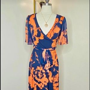 Beautiful Long Dress, size Small, stretch material